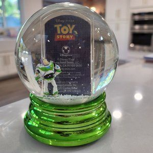 Disney NWT Toy story Buzz Lightyear photo snow globe metallic green outer space
